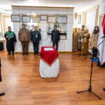 Bupati PPU Mudyat Noor melantik dr. Jansje Grace Makisurat, MH sebagai Kepala Dinas Pemberdayaan Perempuan dan Perlindungan Anak, Pengendalian Penduduk dan Keluarga Berencana (DP3AP2KB) PPU.