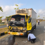 Truck Mitsubishi yang terlibat kecelakaan beruntun.